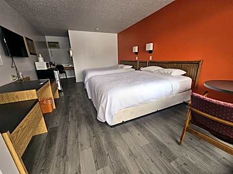 Queen Room with Two Queen Beds - Non-Smoking