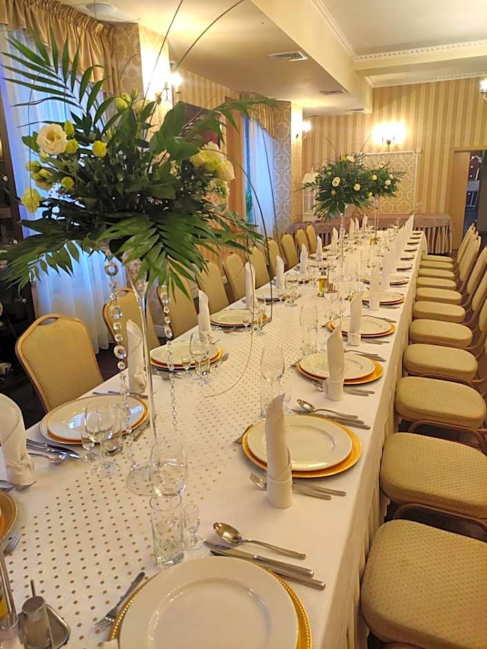 Aviator Hotel Restauracja & SPA