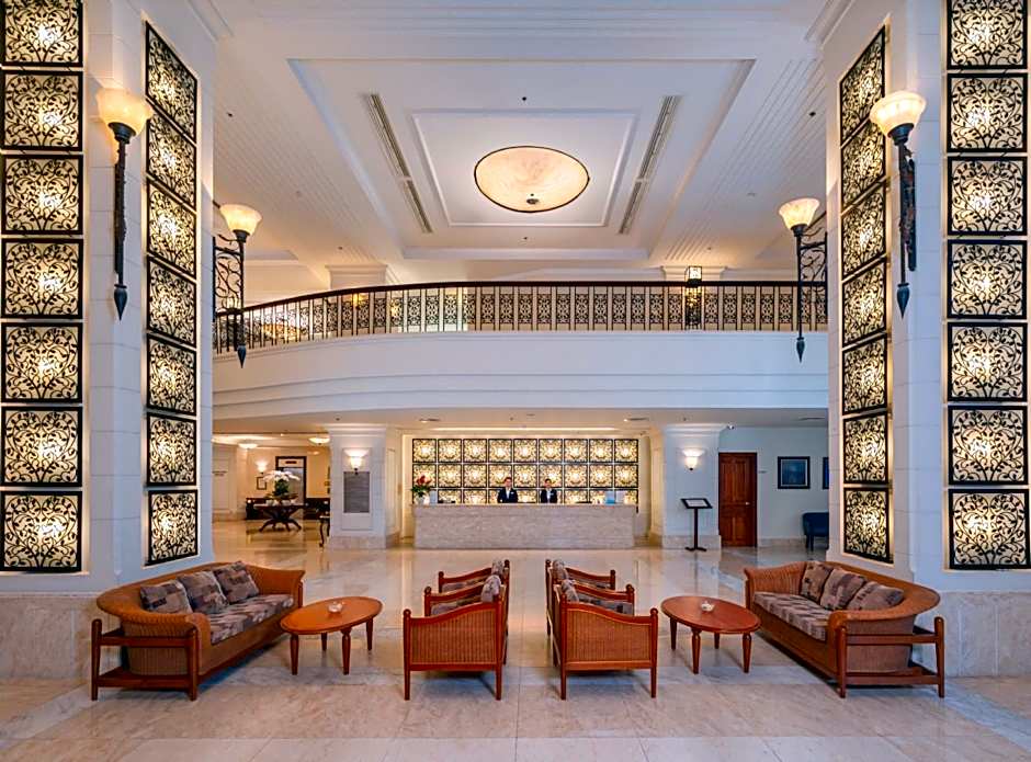 Sunrise Nha Trang Beach Hotel & Spa