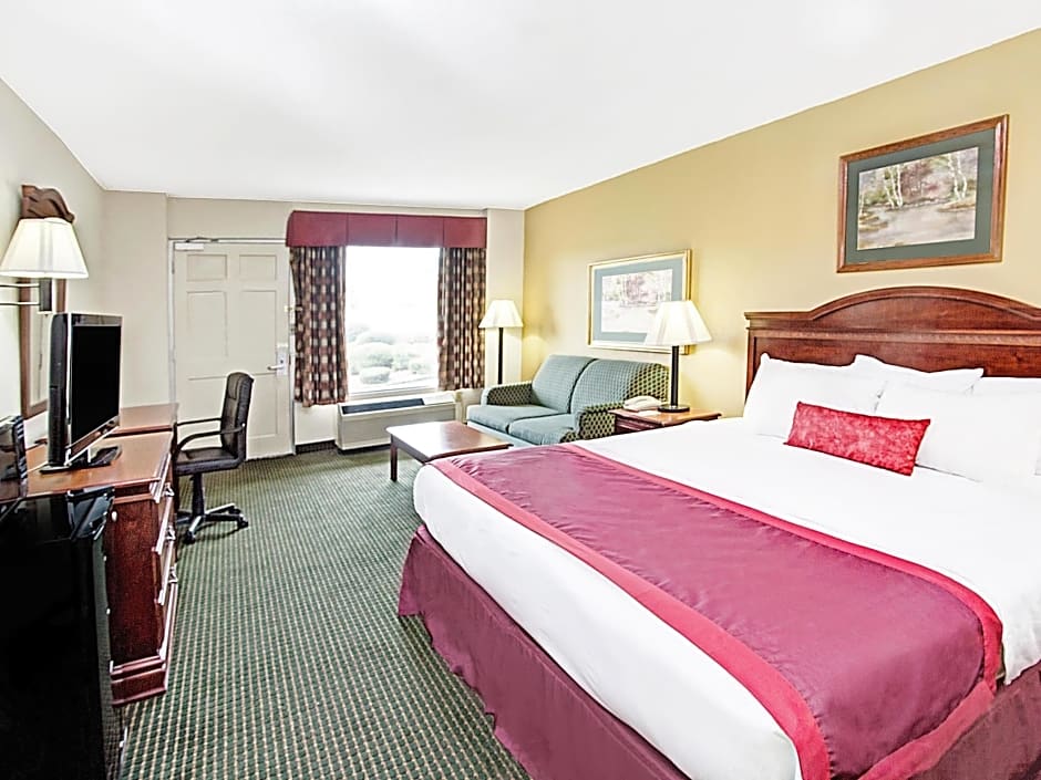 Ramada by Wyndham Walterboro