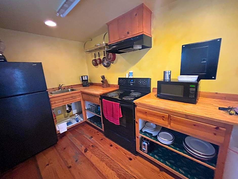 Sequoia River Front Cabins