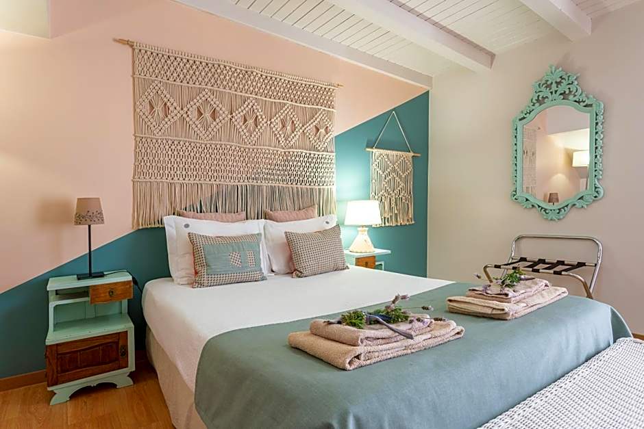 Casas da Formosa - Downtown Alegria B&B