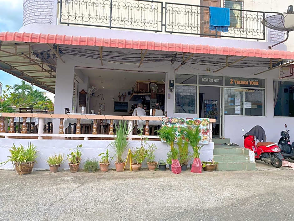 2 Vikings Guesthouse