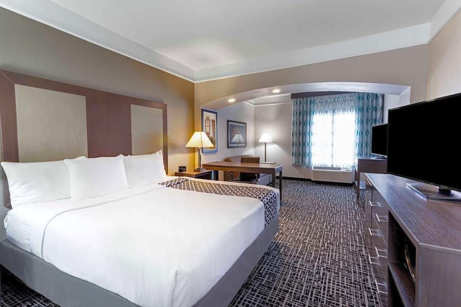 La Quinta Inn & Suites by Wyndham Seguin