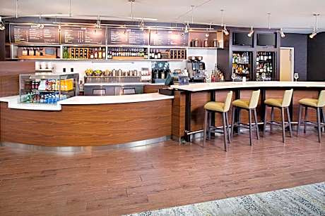 Courtyard by Marriott Roanoke Airport