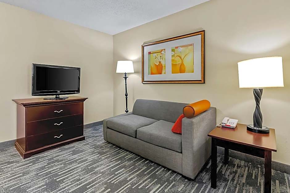 Country Inn & Suites by Radisson, Princeton, WV