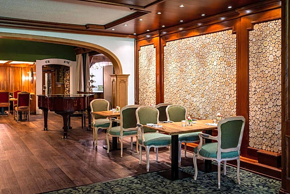 Waldhotel Tannenhäuschen