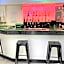 Airport Inn And Suites