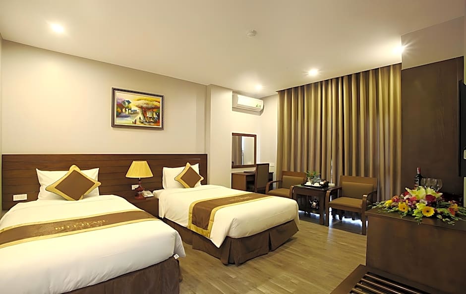 Photo 1 of 2 of Deluxe 2 Beds, City View