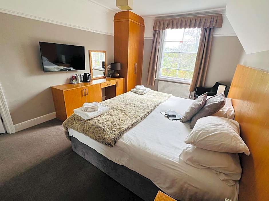 Hedley House Hotel & Apartments