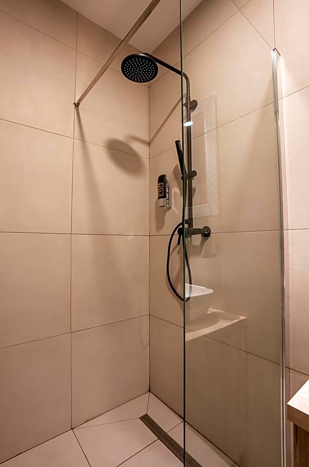 "Echo" B&B rooms, boutique beach hotel