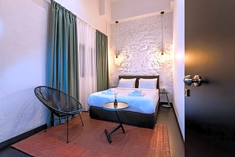 Standard Double Room - Ground Floor