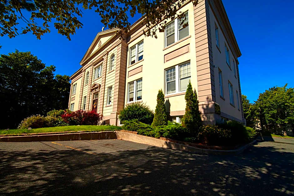 Monastery Spa & Suites