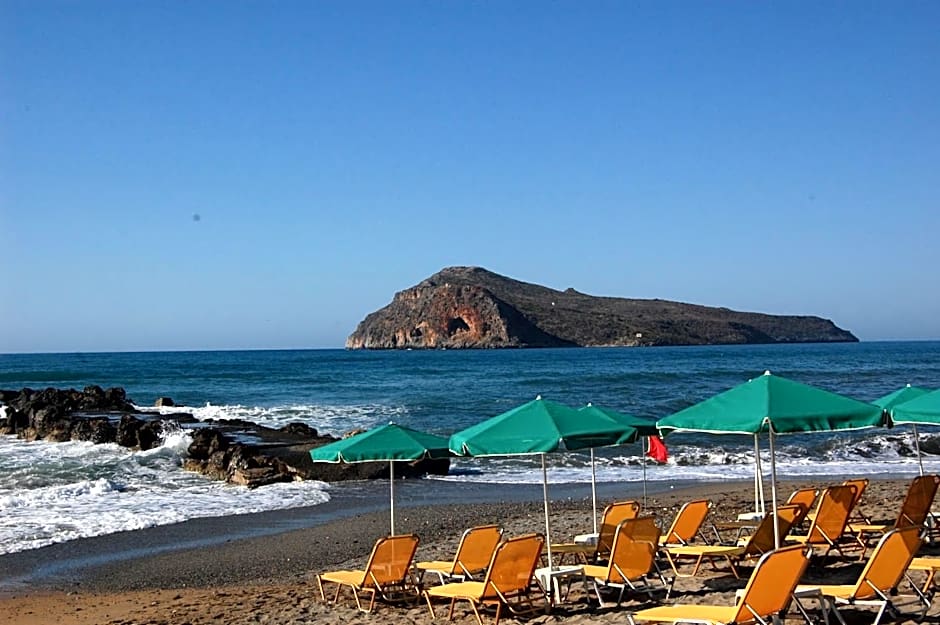 Nicolas Studios & Apartments