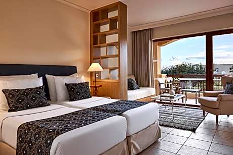 Classic Bungalow - Side Sea View