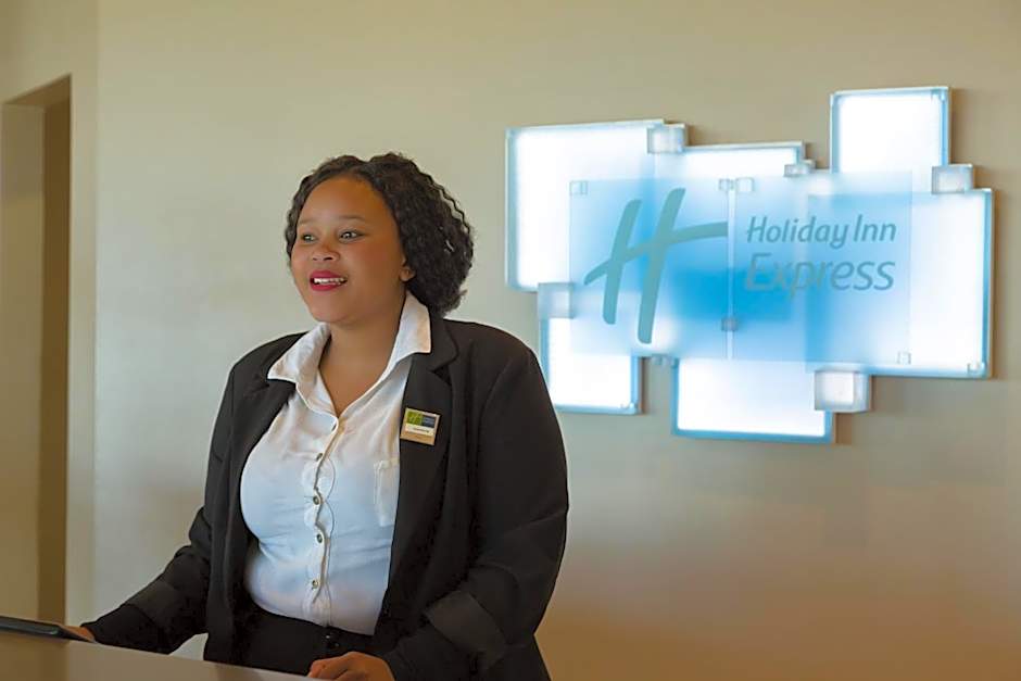 Holiday Inn Express Sandton-Woodmead By IHG