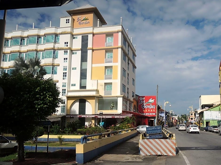 Hotel Sri Garden