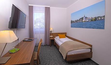 Standard Single Room with Shower