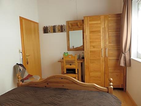 Double Room with Private External Bathroom