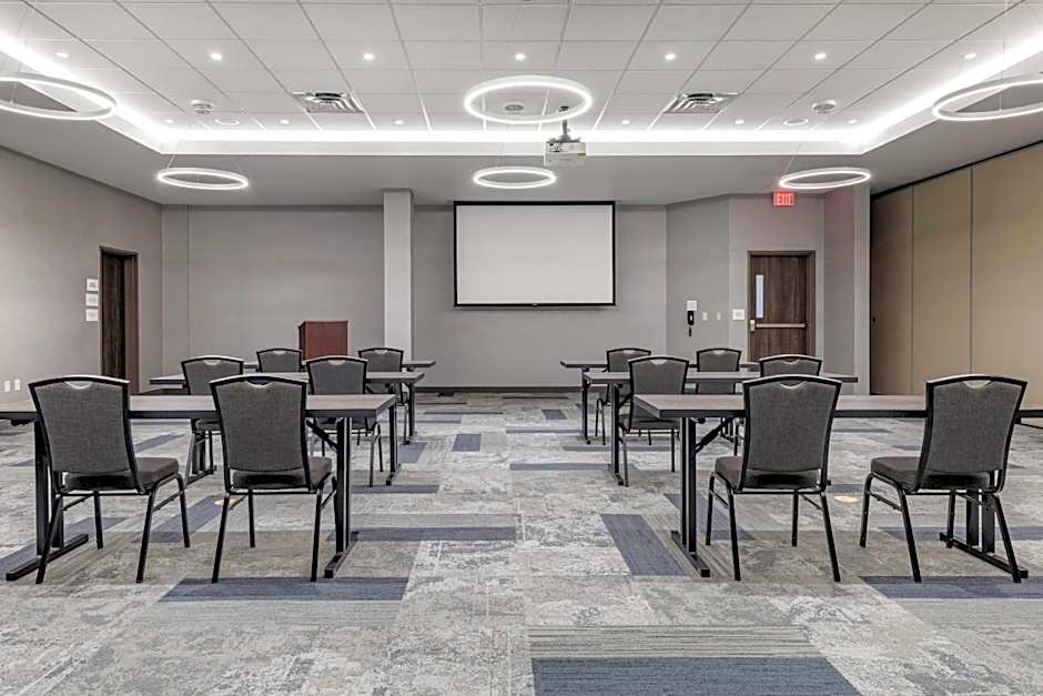 Cambria Hotel Bloomington Mall of America Minneapolis Airport
