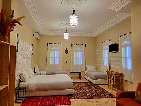 Suite with Mountain View