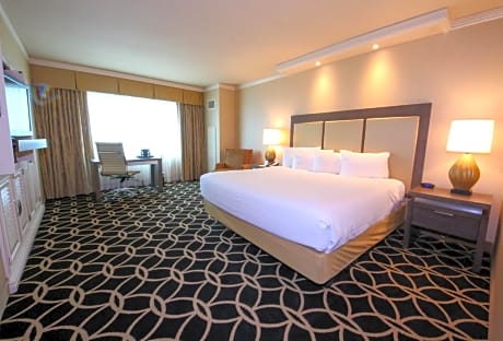 Premium King Room - Non-Smoking