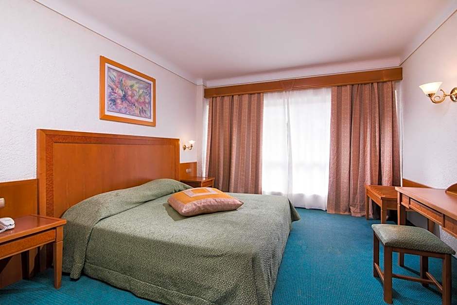 Junior Suite with Mountain View (2-3 Adults + 1 Child) — 5 fotoğraftan 1. fotoğraf