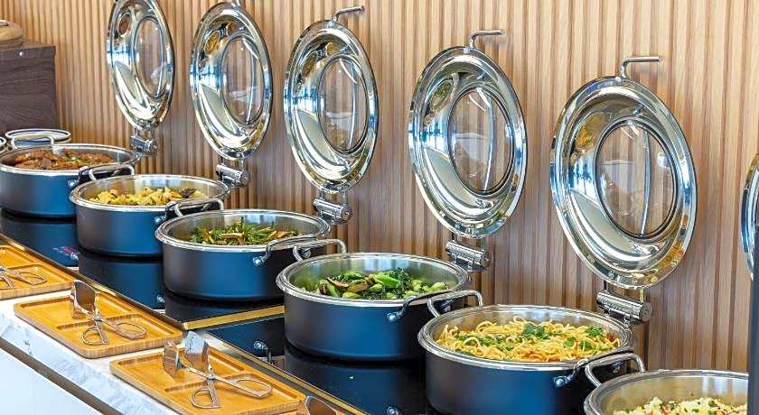 Atour Hotel Qidong Phoenix Hui Renmin West Road