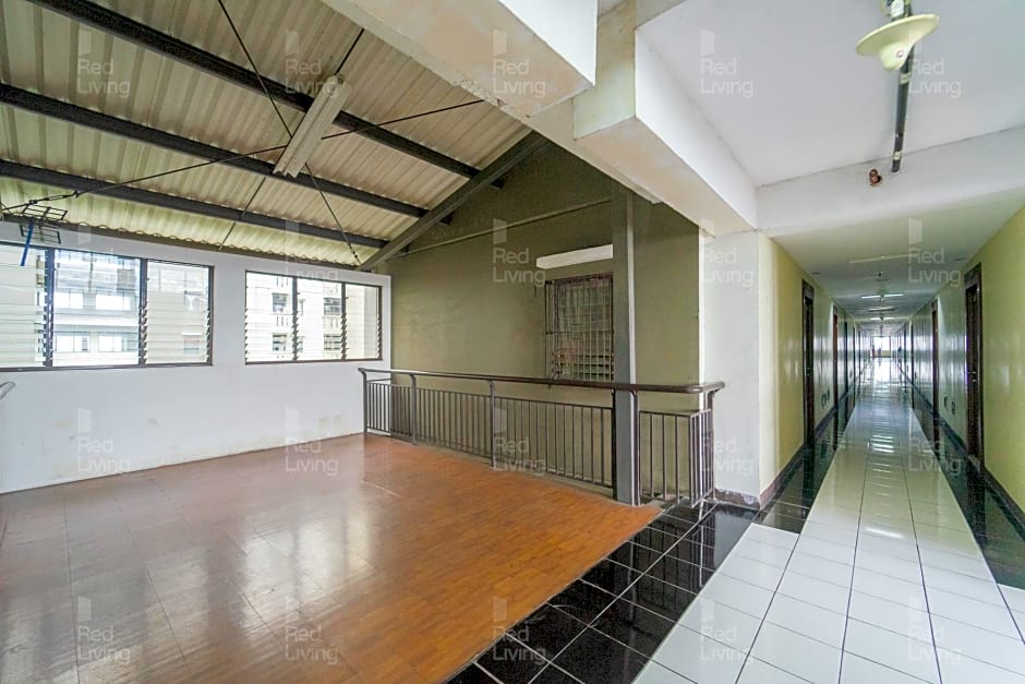 Redliving Apartemen Gateway Cicadas Db Room – Bandung, KY