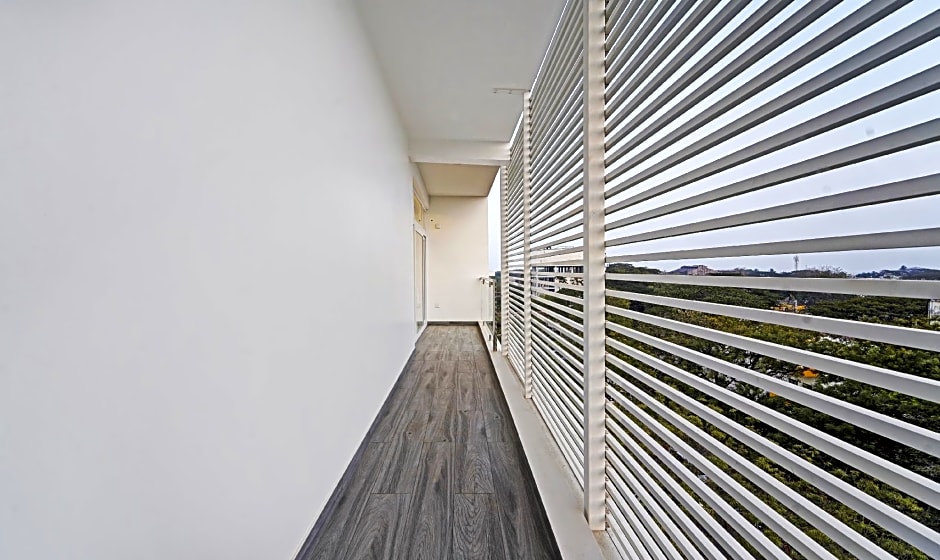 Treebo Premium Raffis' Andalusia Bay Way