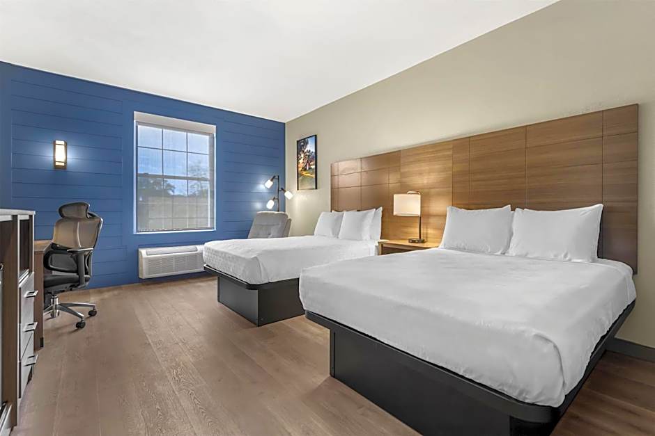 Best Western Plus Revere Inn & Suites
