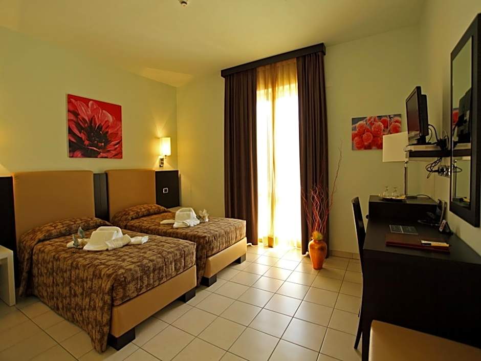 Euro Hotel