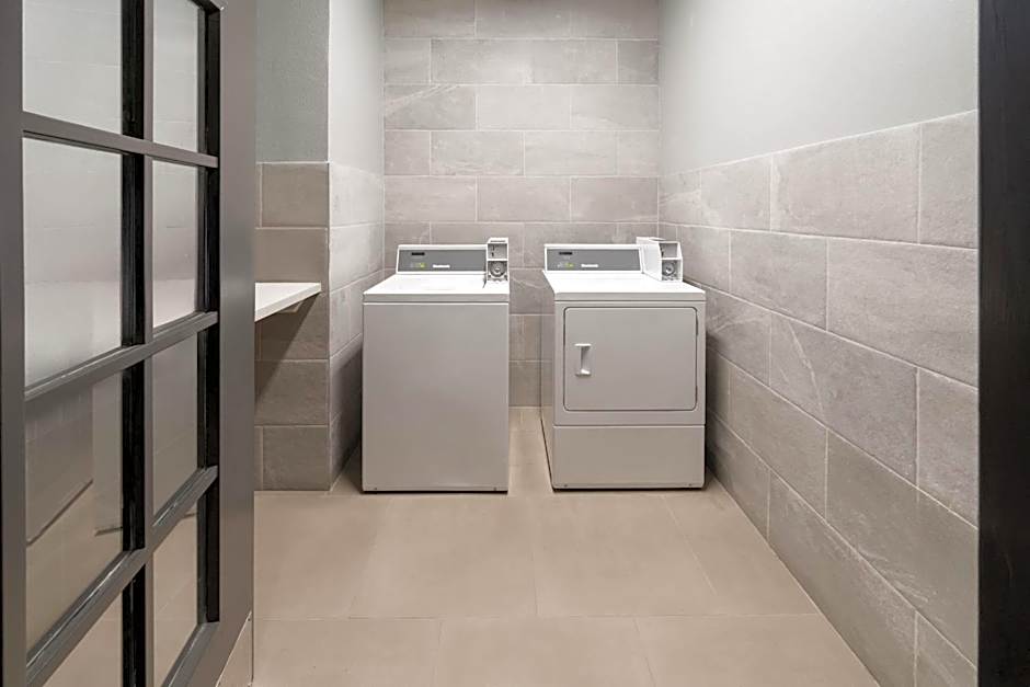 La Quinta Inn & Suites by Wyndham Ruidoso Downs