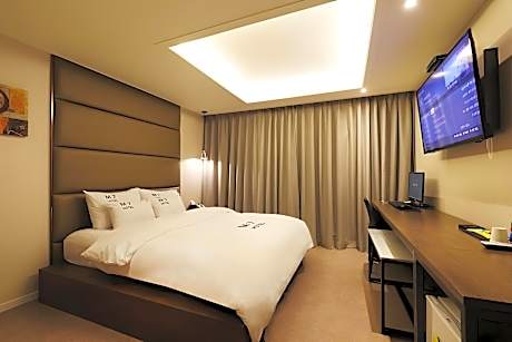 Yongin M7 Hotel
