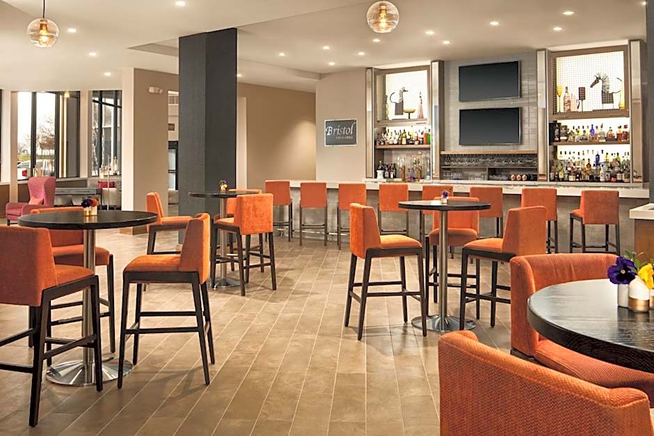 Crowne Plaza Dallas Market Ctr - Love Field By IHG