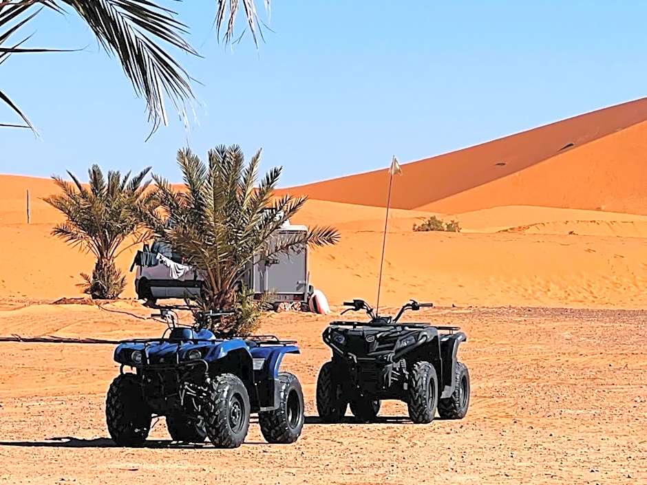 Hotel Camping Les Roses Des Dunes & Piscine