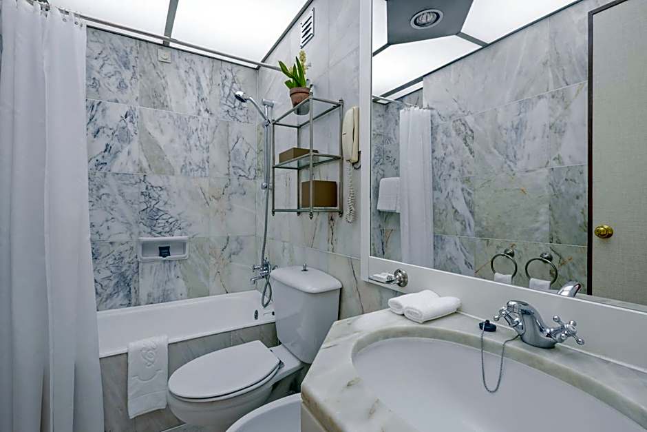 Hotel Lisboa Plaza - Lisbon Heritage Collection