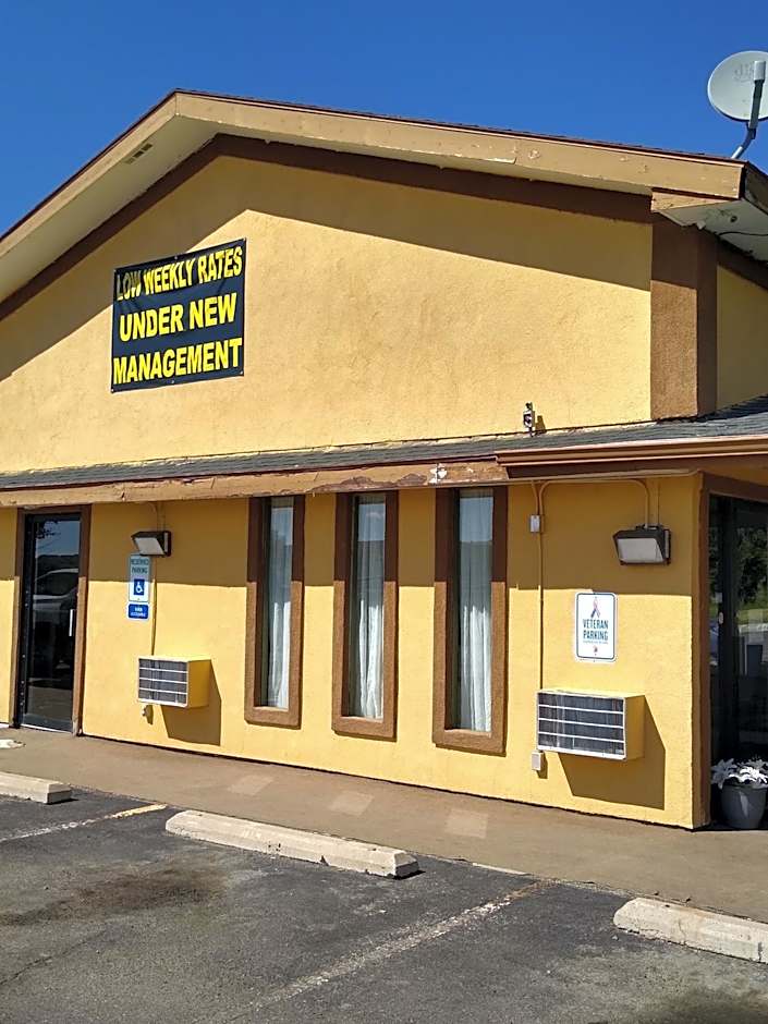 Super 8 by Wyndham Craig