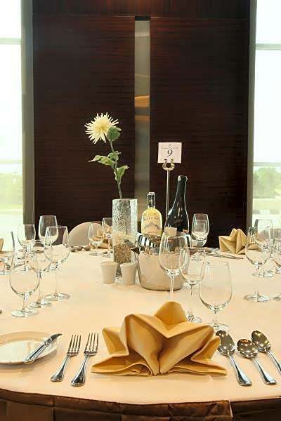 President Executive Club – Bekasi, ID