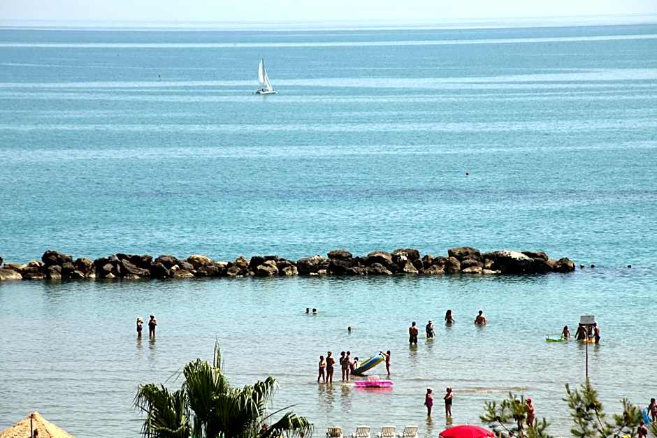Hotel Nel Pineto