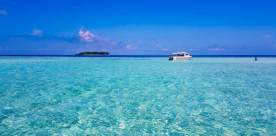 Dream Inn at Thulusdhoo