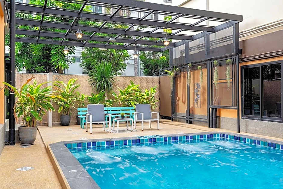 P Park Residence Charansanitwong