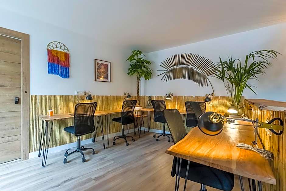 Santo - Coworking - Coliving - Madrid