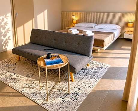 Premium Quadruple Room