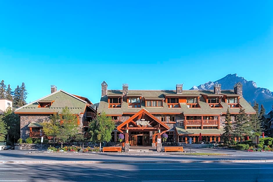 Fox Hotel And Suites