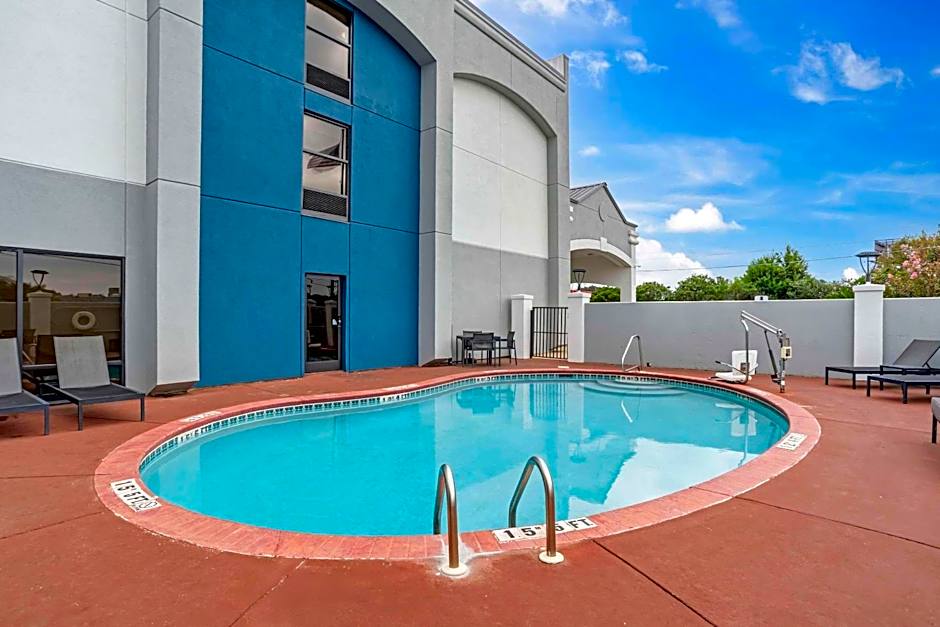 Comfort Inn Opelika - Auburn