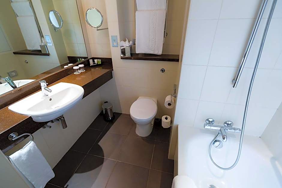 Crowne Plaza London Ealing By IHG
