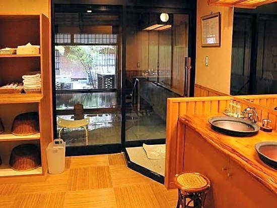 Awara Onsen Tsuruya