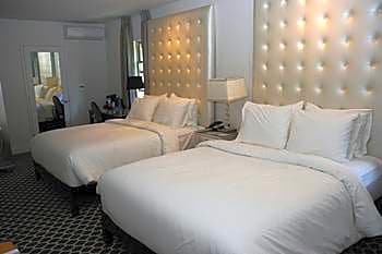 L.A. Sky Boutique Hotel