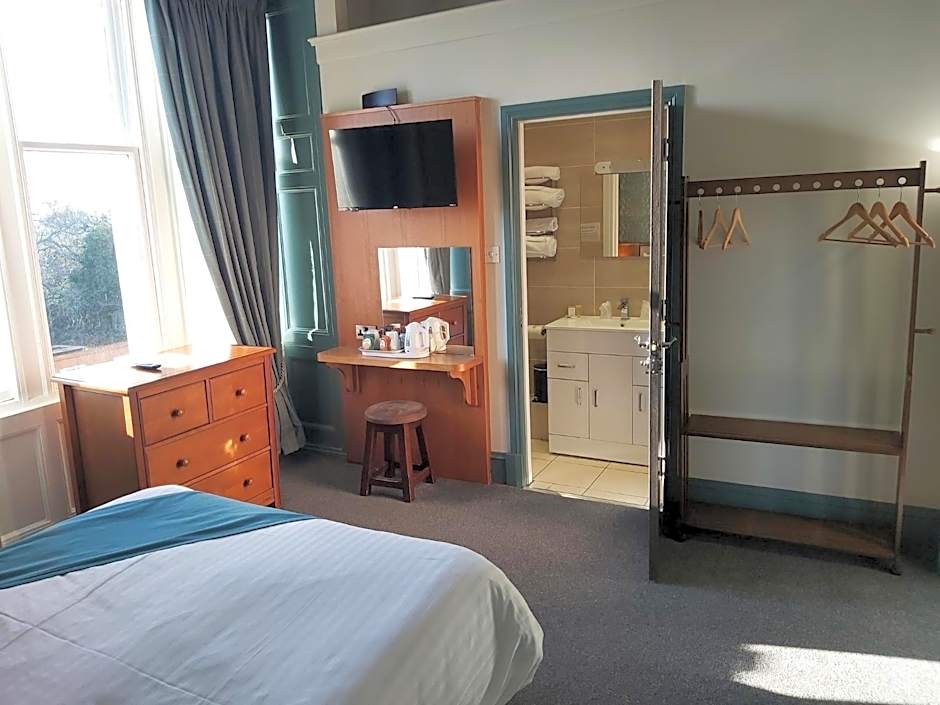 The Strathearn Hotel